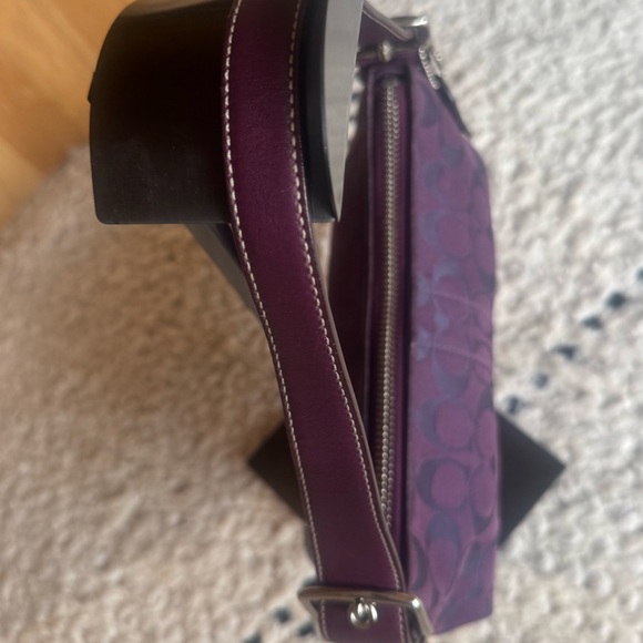 Rare Coach Vintage Y2K 2004 East West Purple/Plum Bag💜 - Picture 8 of 13